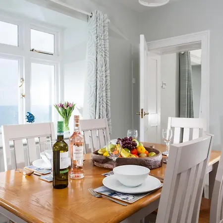Nimbus Holiday home Saint Merryn